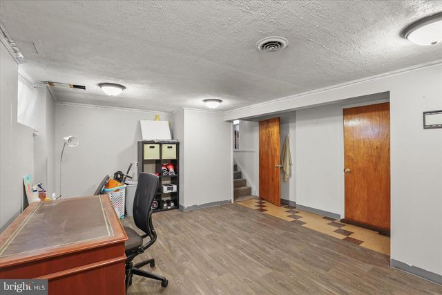 2430 BRADFORD DR, York, PA 17402