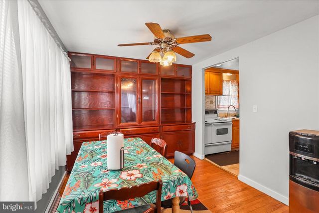 2430 BRADFORD DR, York, PA 17402