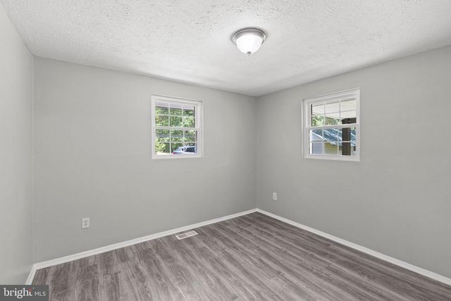 8405 SHIRLEY RD, Unionville, VA 22567