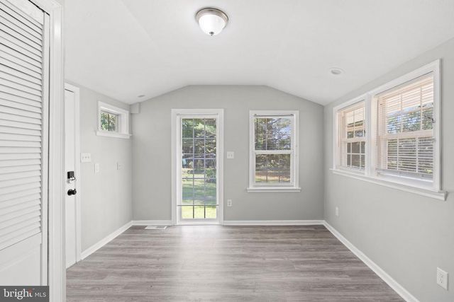 8405 SHIRLEY RD, Unionville, VA 22567
