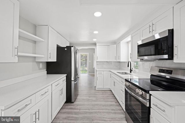 8405 SHIRLEY RD, Unionville, VA 22567