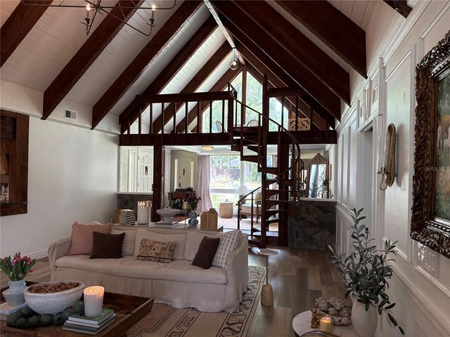 521 GRANADA WAY, Longwood, FL 32750