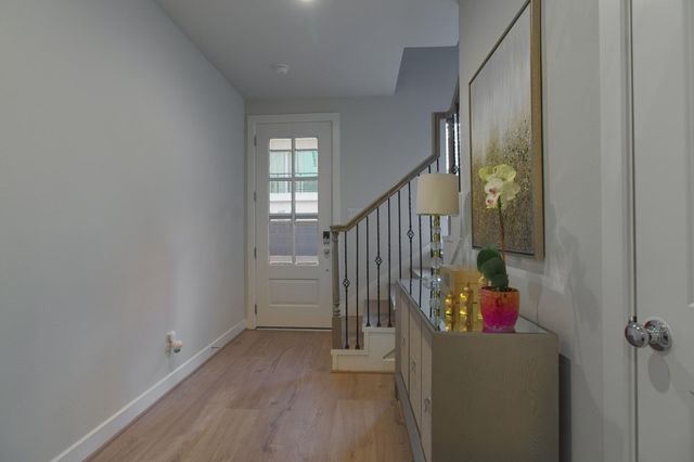 2204 Penny Derrick Lane, Houston, TX 77055