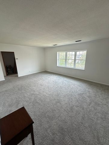 194 Lake Ave 2, Boston, MA 02135