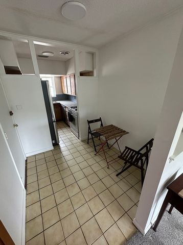 194 Lake Ave 2, Boston, MA 02135