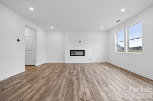 815 Olde England Drive, Lincolnton, NC 28092