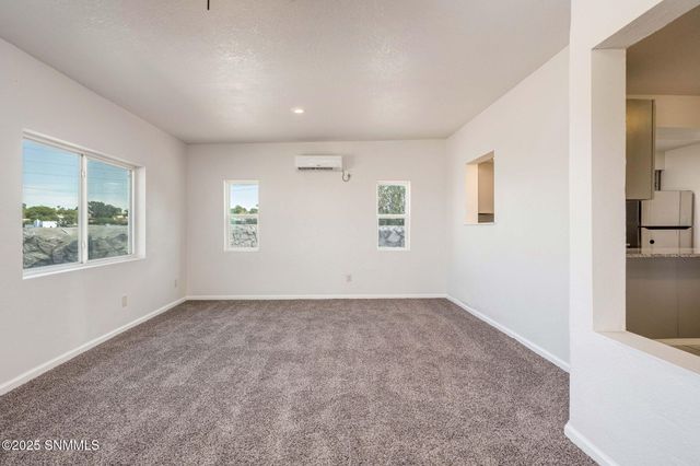 740 Lariat Drive, Las Cruces, NM 88011