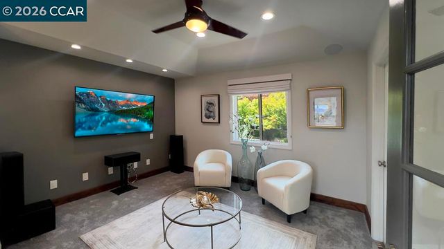 800 Hamilton Dr, Pleasant Hill, CA 94523