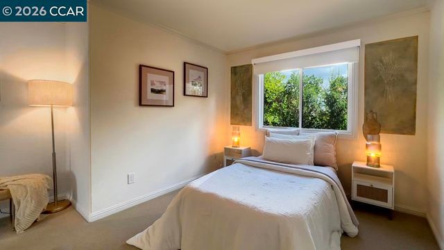800 Hamilton Dr, Pleasant Hill, CA 94523