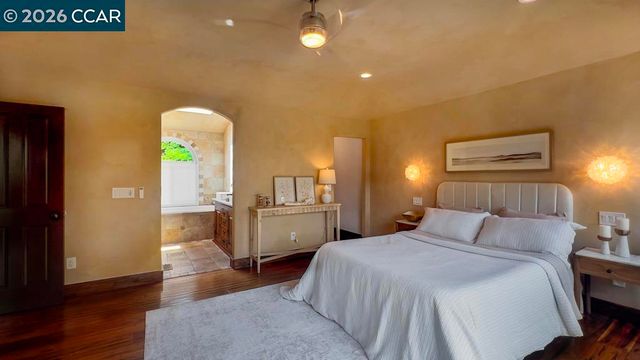 800 Hamilton Dr, Pleasant Hill, CA 94523