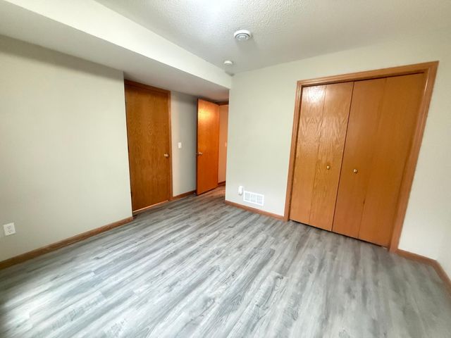 834 Wescott Square, Eagan, MN 55123