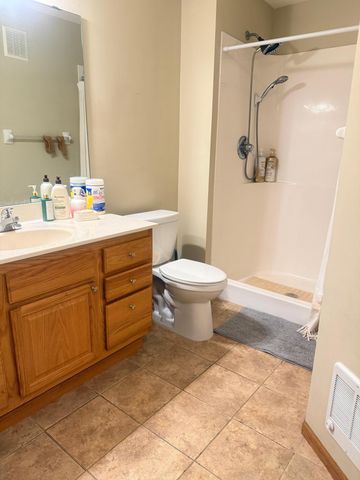 834 Wescott Square, Eagan, MN 55123