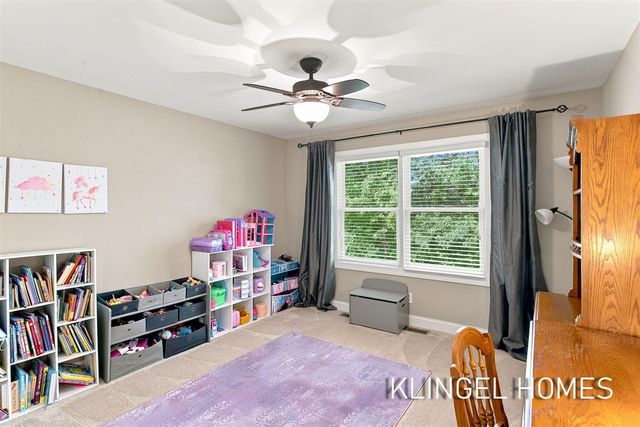 16373 W Willow Drive, Spring Lake, MI 49456