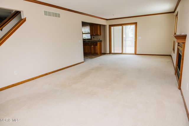 7820 Little Road, Sylvania, OH 43560