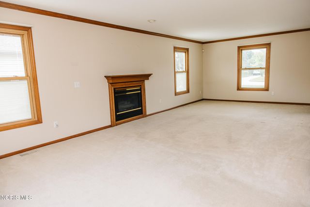 7820 Little Road, Sylvania, OH 43560
