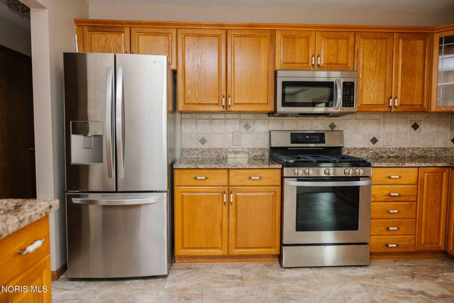 7820 Little Road, Sylvania, OH 43560