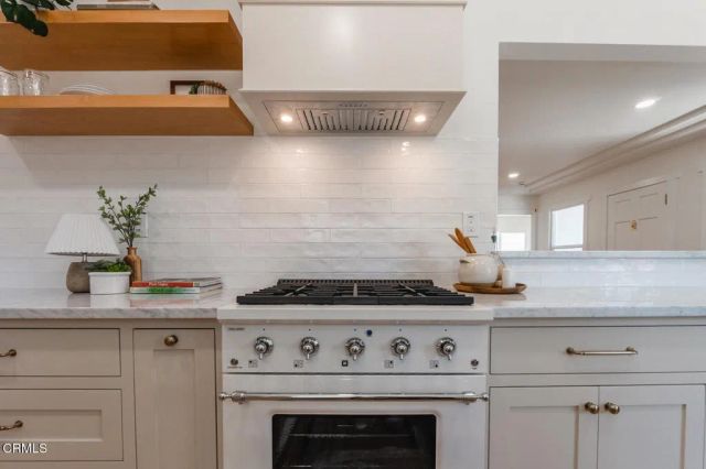 1838 Kilbourn Street, Los Angeles, CA 90065
