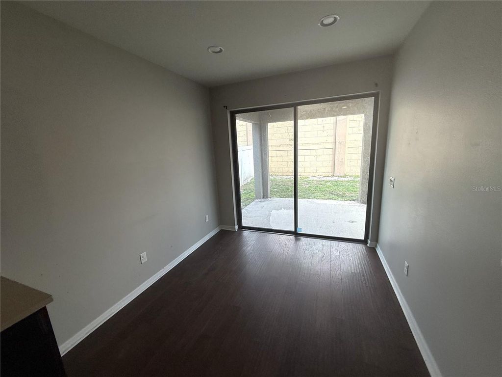 Image 8 of property listing at 6108 MAGNOLIA PARK BOULEVARD, Riverview, FL 33578