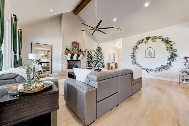 3400 Woodland Springs Drive, Norman, OK 73072