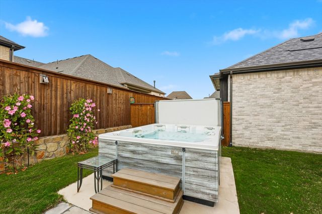 2430 Hawksbury Court, Celina, TX 75009