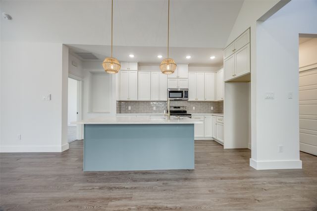 430 W Munson Street, Denison, TX 75020