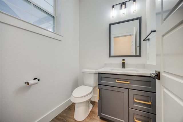 430 W Munson Street, Denison, TX 75020