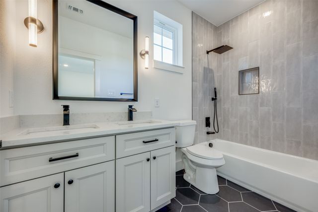 430 W Munson Street, Denison, TX 75020