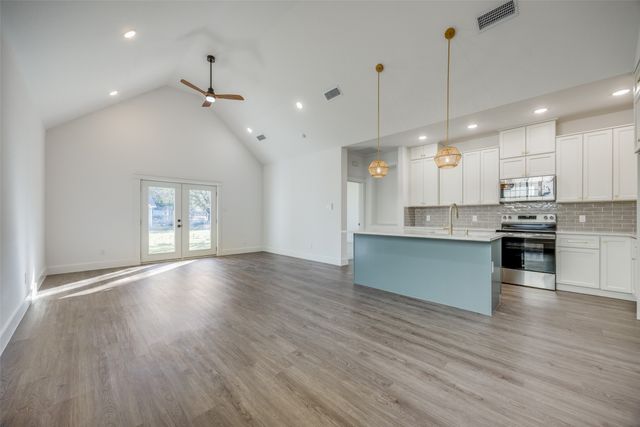 430 W Munson Street, Denison, TX 75020