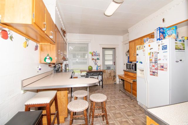 502 McLean Street, Ligonier, IN 46767