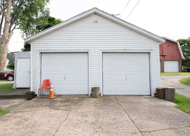 502 McLean Street, Ligonier, IN 46767