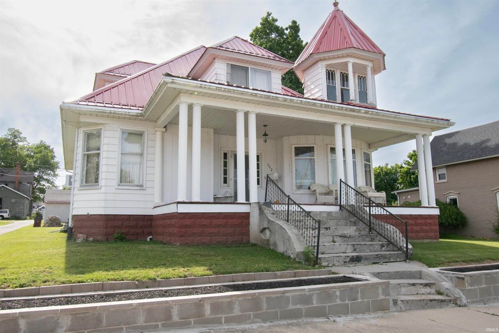 502 McLean Street, Ligonier, IN 46767