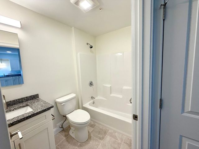 10 Franklin 302, Revere, MA 02151