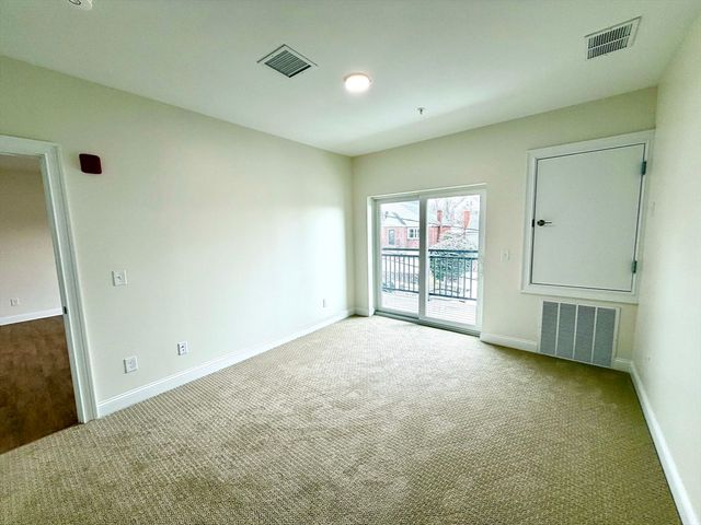 10 Franklin 302, Revere, MA 02151