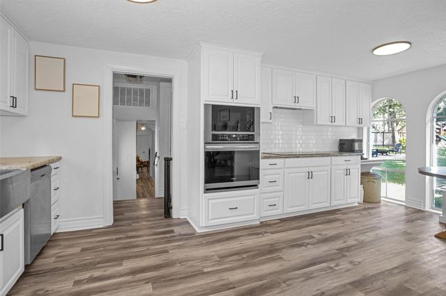 15498 Carmel Drive, Willis, TX 77318
