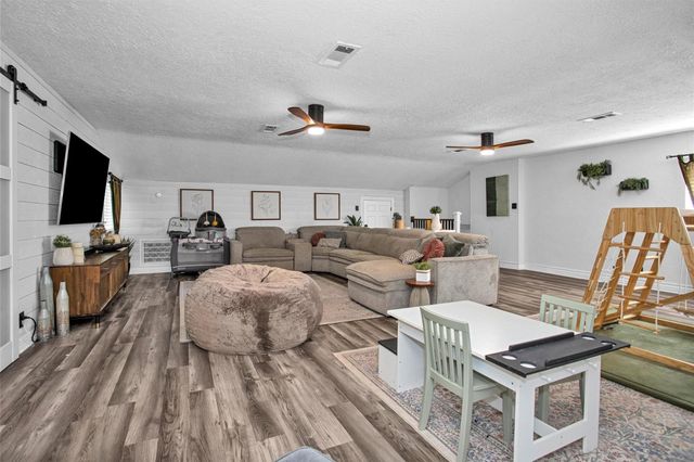 15498 Carmel Drive, Willis, TX 77318