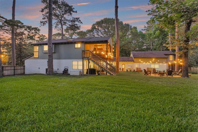 15498 Carmel Drive, Willis, TX 77318