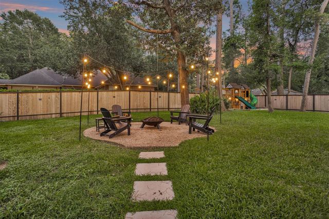 15498 Carmel Drive, Willis, TX 77318
