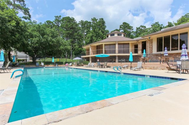 15498 Carmel Drive, Willis, TX 77318