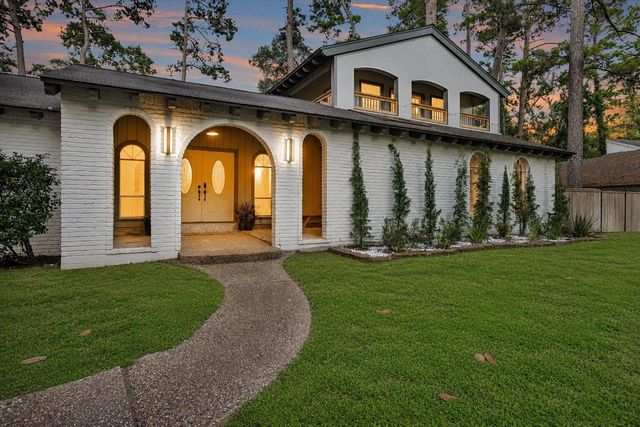 15498 Carmel Drive, Willis, TX 77318