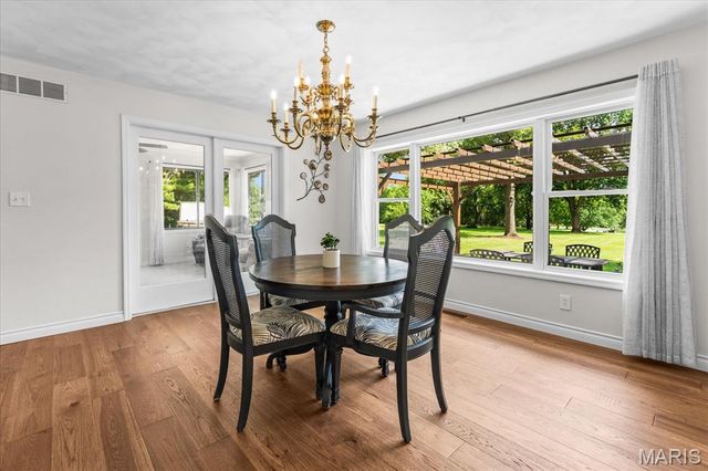 10 Brighton Place, Shiloh, IL 62221