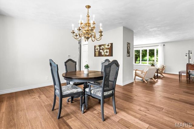 10 Brighton Place, Shiloh, IL 62221