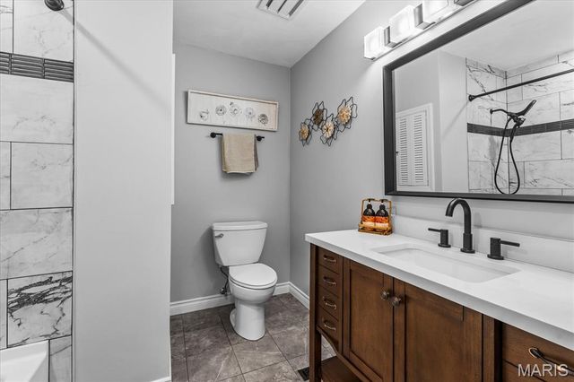 10 Brighton Place, Shiloh, IL 62221