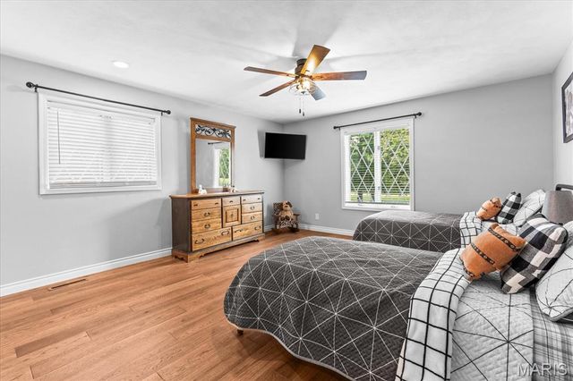 10 Brighton Place, Shiloh, IL 62221