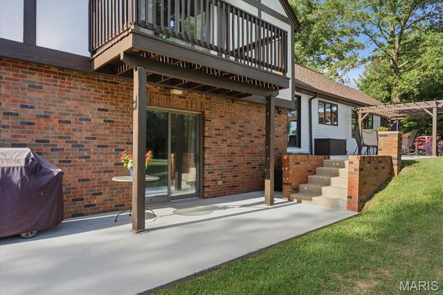 10 Brighton Place, Shiloh, IL 62221