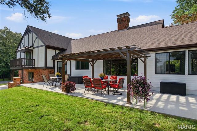 10 Brighton Place, Shiloh, IL 62221