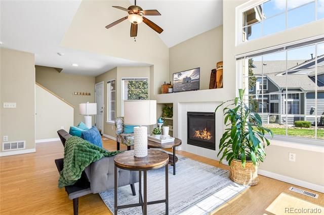805 Summer Hawk Drive B10, Longmont, CO 80504