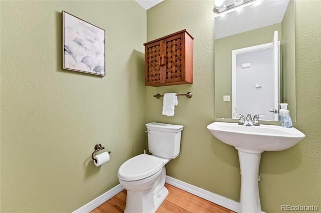 805 Summer Hawk Drive B10, Longmont, CO 80504
