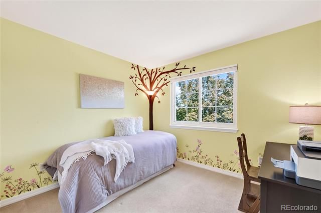 805 Summer Hawk Drive B10, Longmont, CO 80504