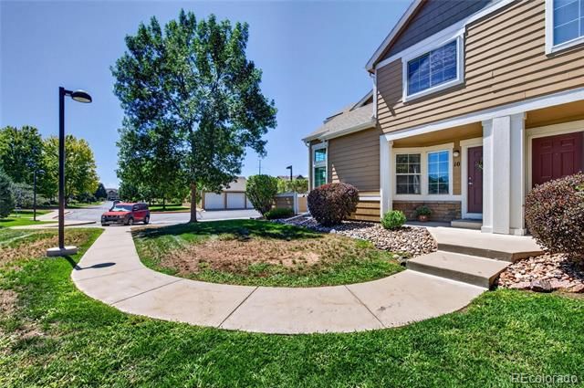 805 Summer Hawk Drive B10, Longmont, CO 80504