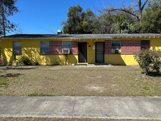 2502 MC MILLAN Street, Jacksonville, FL 32209